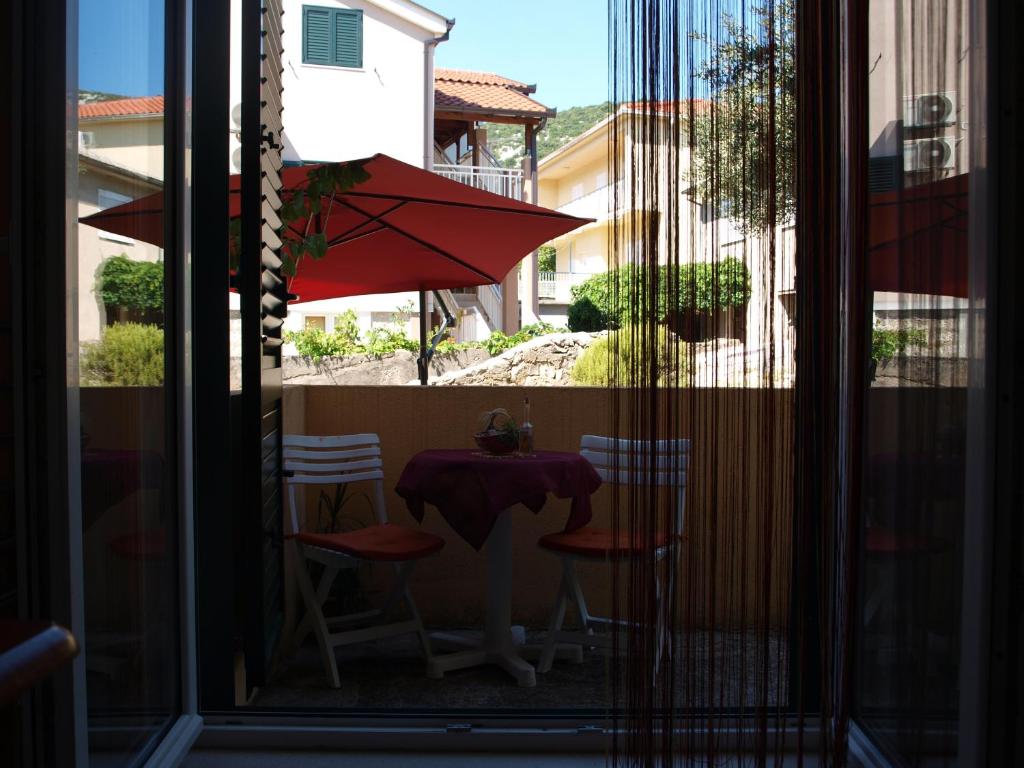 Balkón nebo terasa v ubytování Apartment Buki