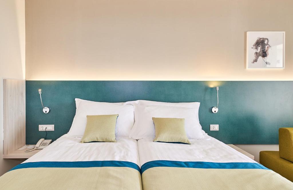 Hotel Sipar Plava Laguna - 11