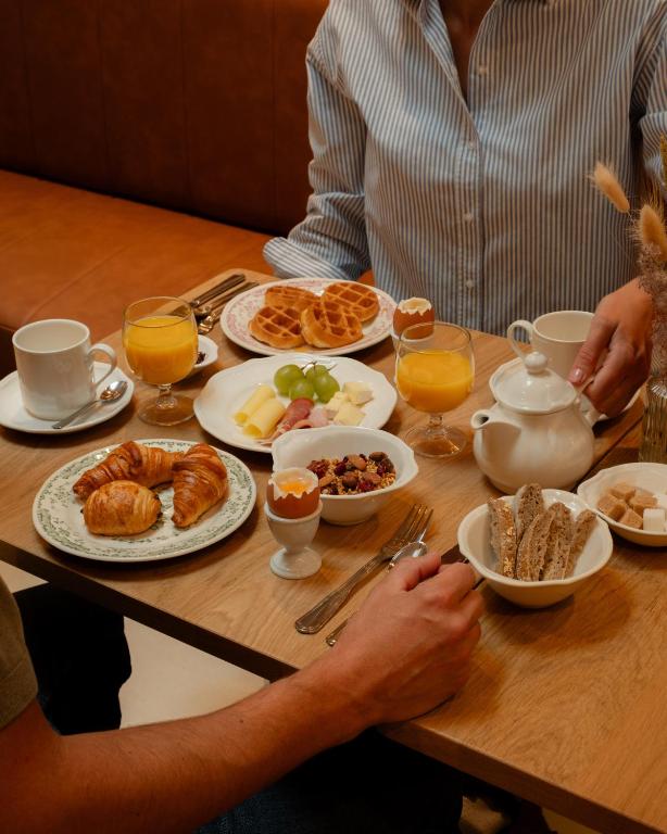 9Hotel Chelton - Resim 5