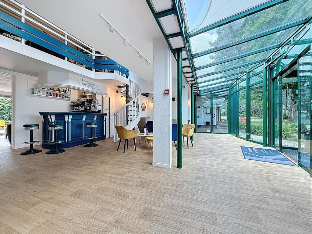 Kyriad Reims Est - Parc Expositions - Resim 25