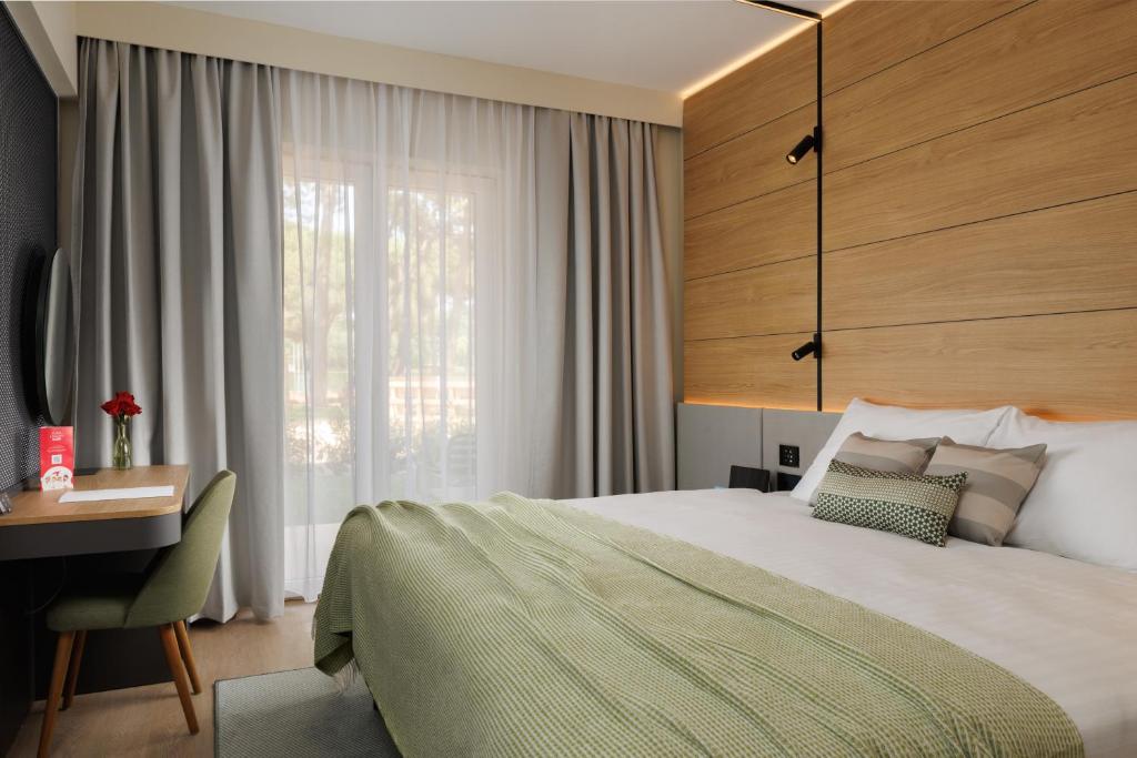 Hotel Pelegrin Plava Laguna - 17