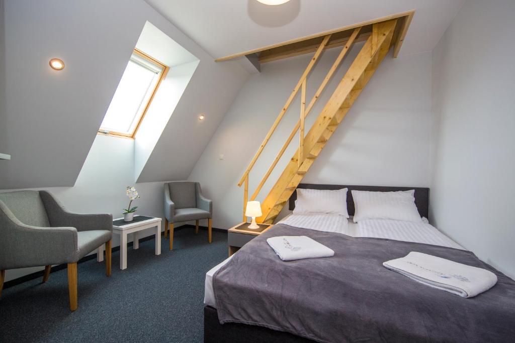 PRZY TERMACH apartamenty, pokoje - podgrzewany basen, hydromasaż i tylko 70m Termy - エコノミー シングル ルーム