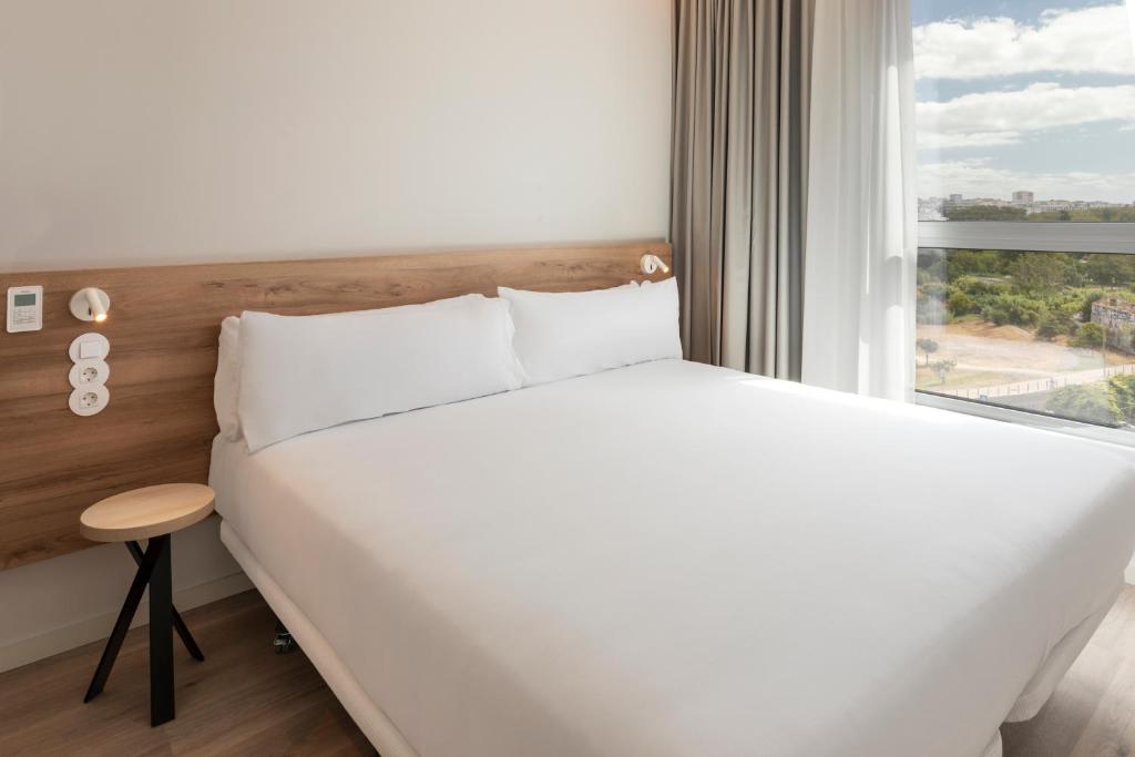 B&B HOTEL Setúbal Bonfim - 9