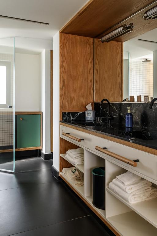 Ace Hotel & Swim Club Athens - Resim 5