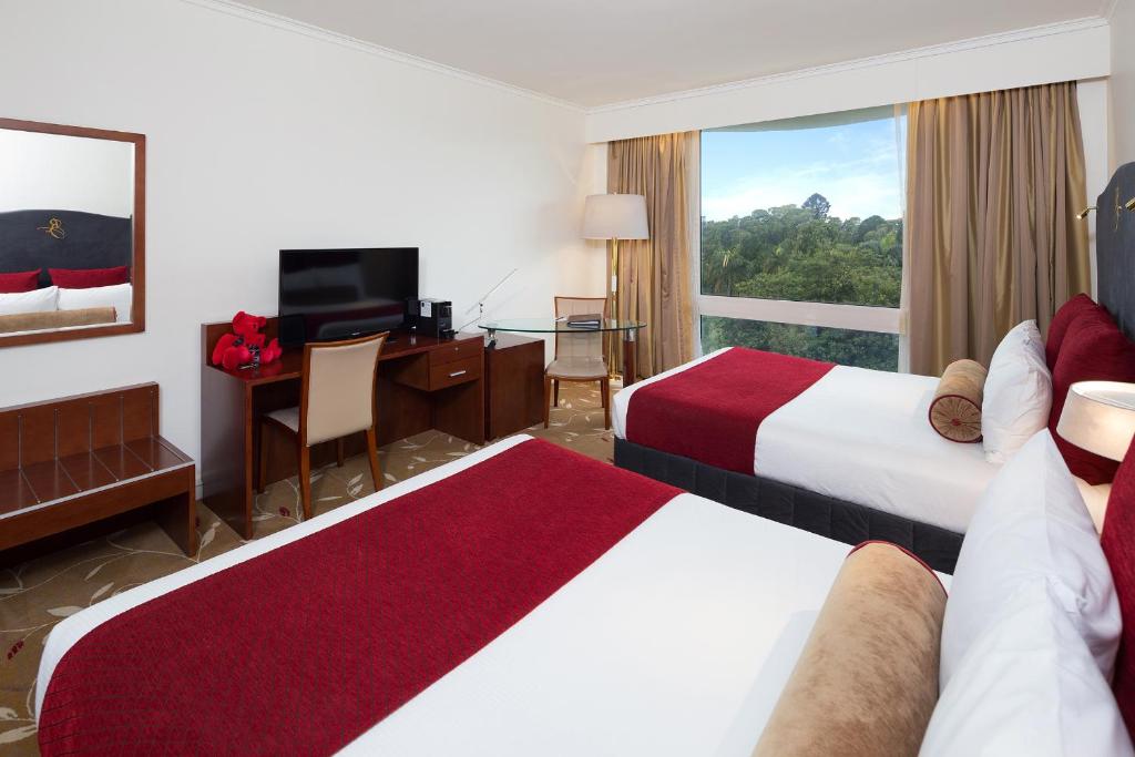 Royal On The Park - Resim 33