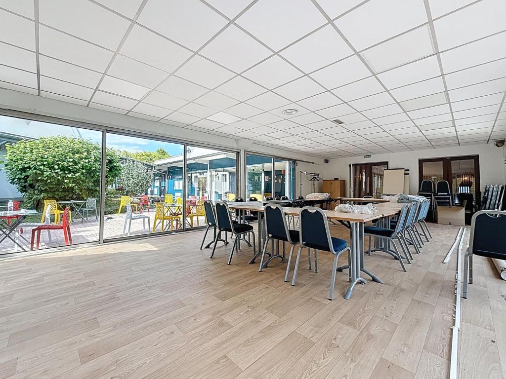 Kyriad Reims Est - Parc Expositions - Resim 28