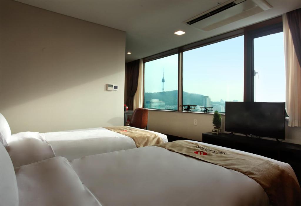 Hotel Skypark Kingstown Dongdaemun - [Event PKG] Residence Twin Room With 1 Hour Early Check In (from 14:00) & 1 Set Of Rubber Duck Goods