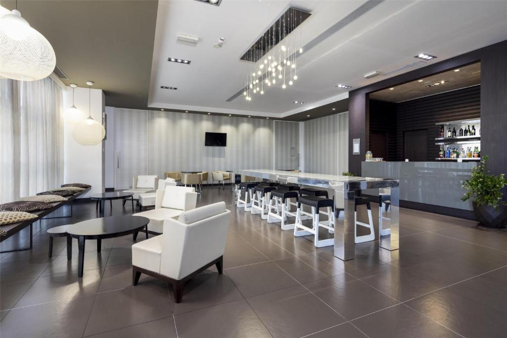 Best Western Premier CHC Airport - Resim 6