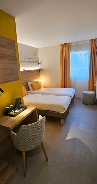 Hôtel des Halles - Resim 10