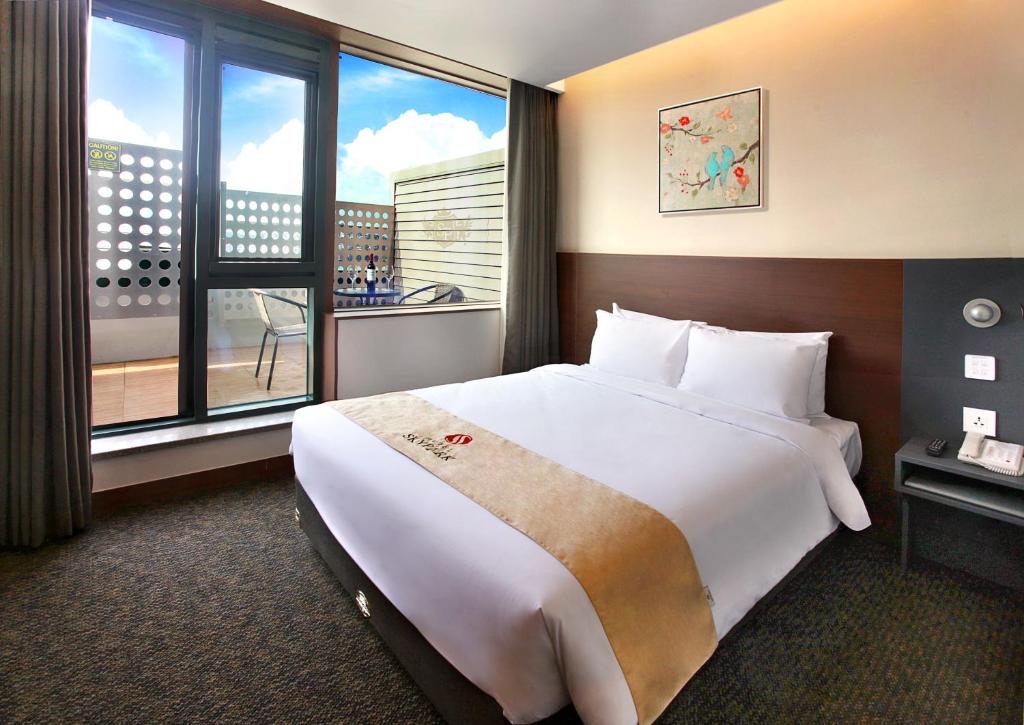 Hotel Skypark Kingstown Dongdaemun - Double Room With Balcony