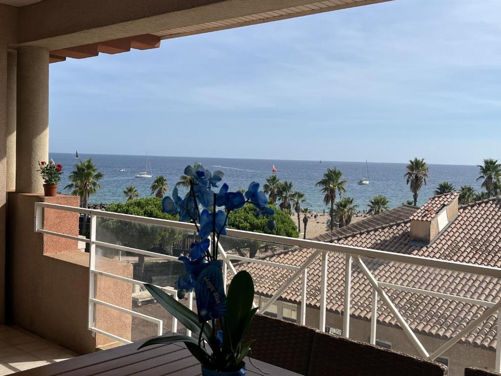 Magnifique vue mer avec piscine, Cap Hermes 410