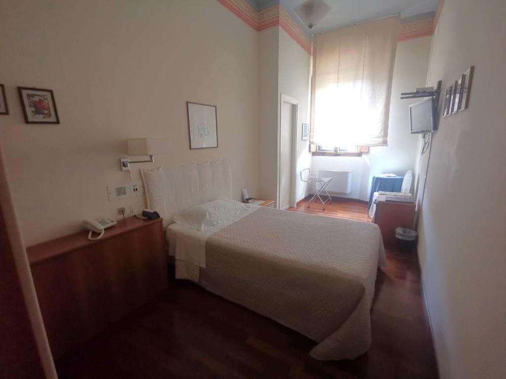 Deco Hotel - غرفة مفردة