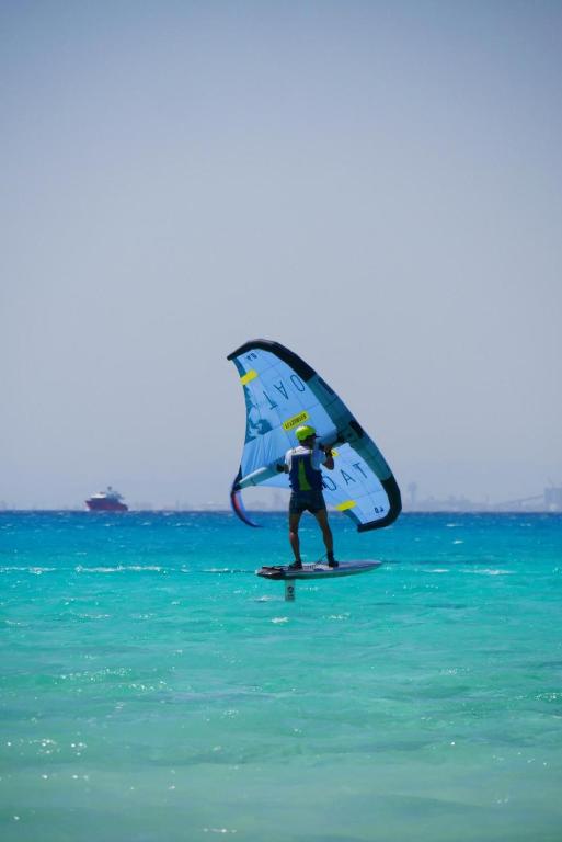 Sun Beach Hotel ABO SOMA - 4