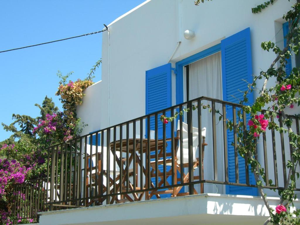 Bizas Rooms & Studios - 18