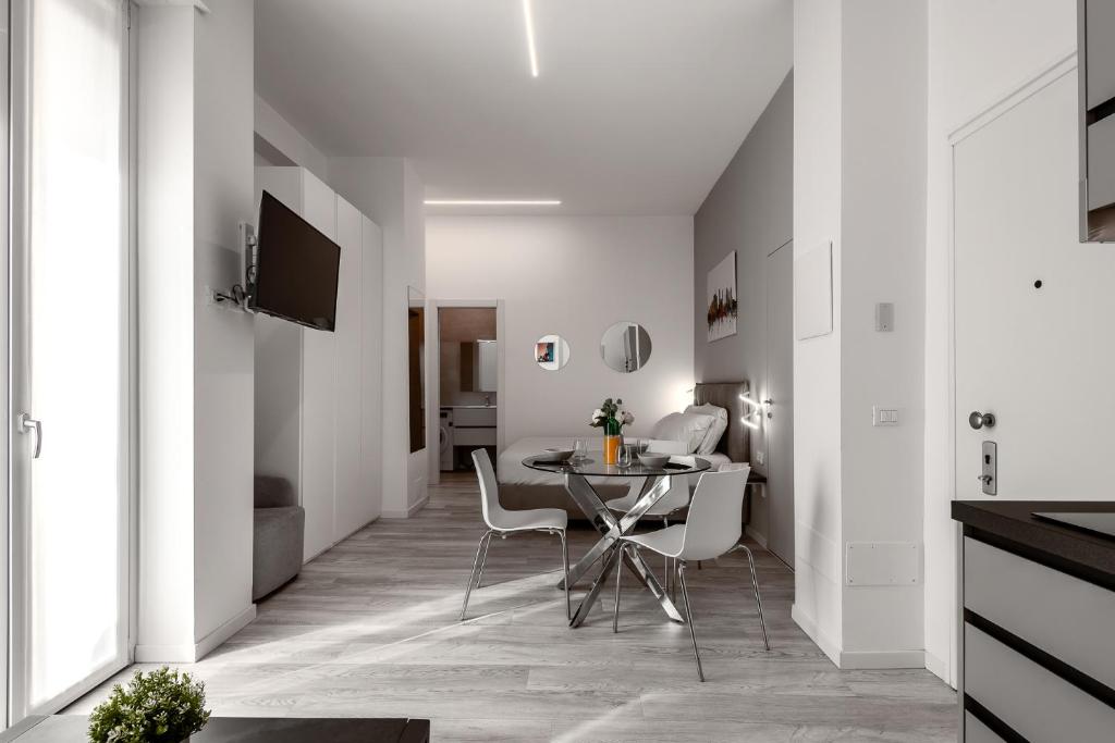 StayEasy Crivelli - Stylish Studio, Duomo walking