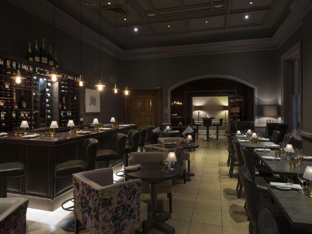 Bedford Lodge Hotel & Spa 4