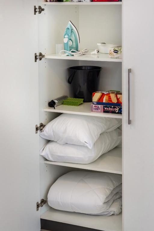 Central City Apartment Sleeps 4 Elevator Access - Resim 19