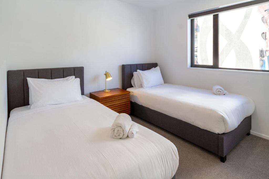 Central Christchurch Apartment with Parking - Resim 10