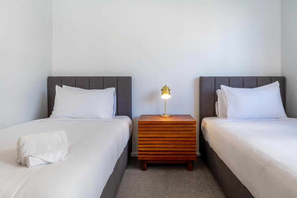 Central Christchurch Apartment with Parking - Resim 11