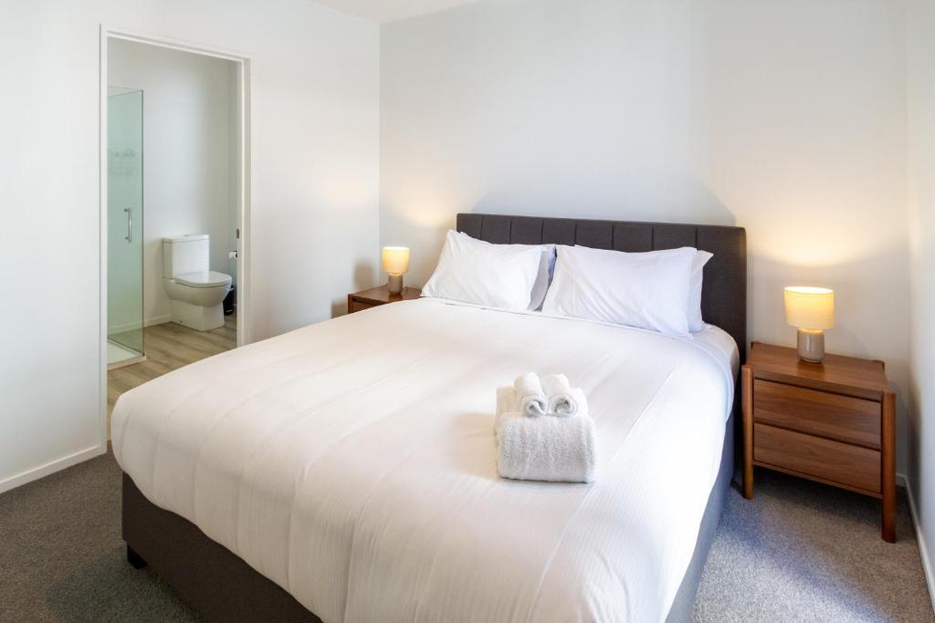 Central Christchurch Apartment with Parking - Resim 12