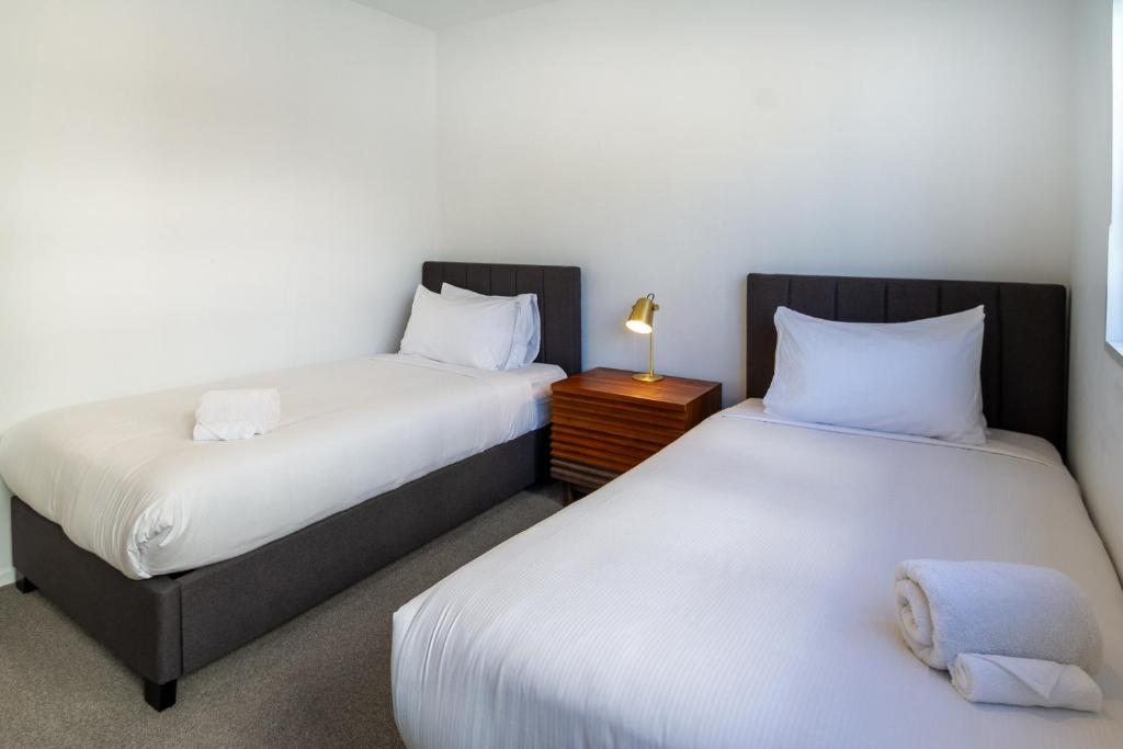 Central Christchurch Apartment with Parking - Resim 18