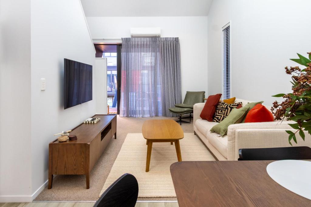 Central Christchurch Apartment with Parking - Resim 5