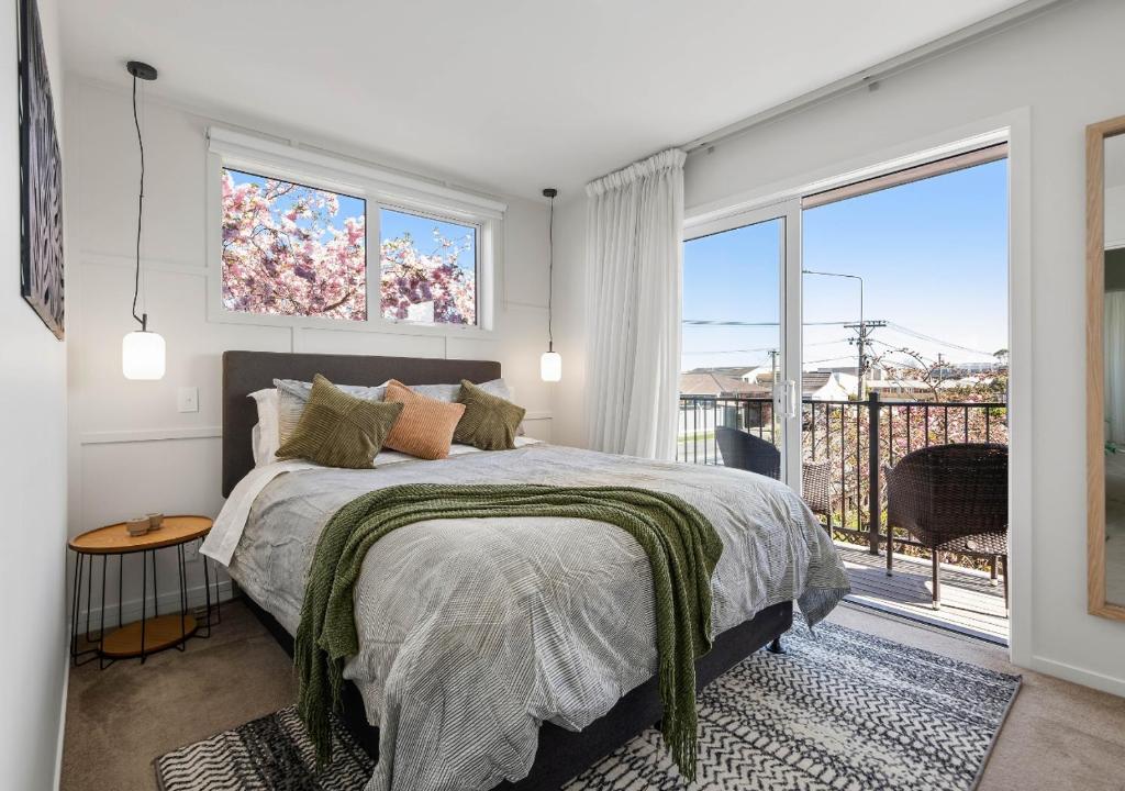 Charming Central Stay - Cosy Comfort and Free Parking - Resim 2