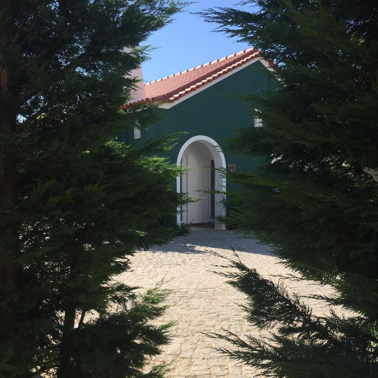 Horta dos Cedros - 15