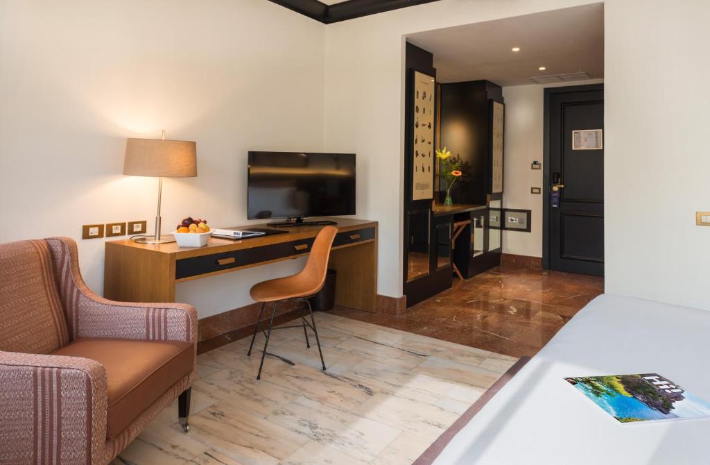 H10 Tribeca - Resim 21