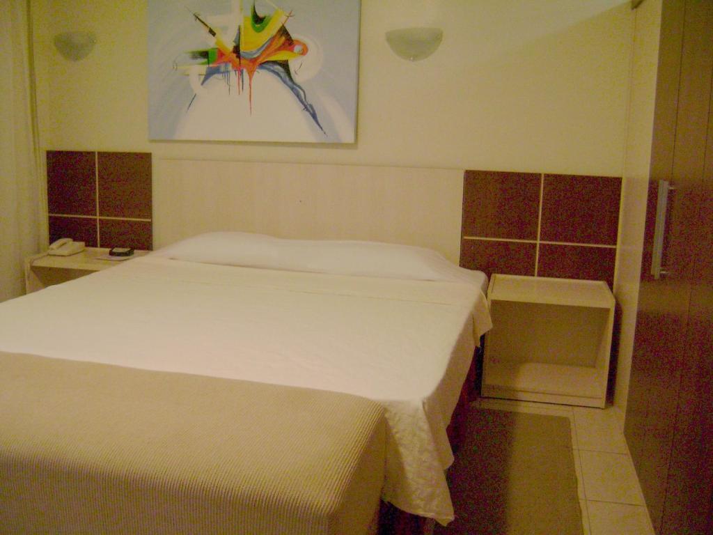  Bay Park Hotel Resort
