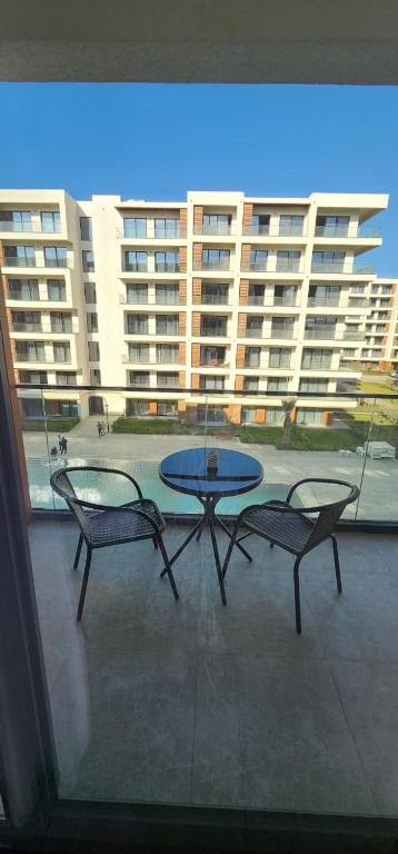 Balkoni atau teres di Sea Breeze - PR2
