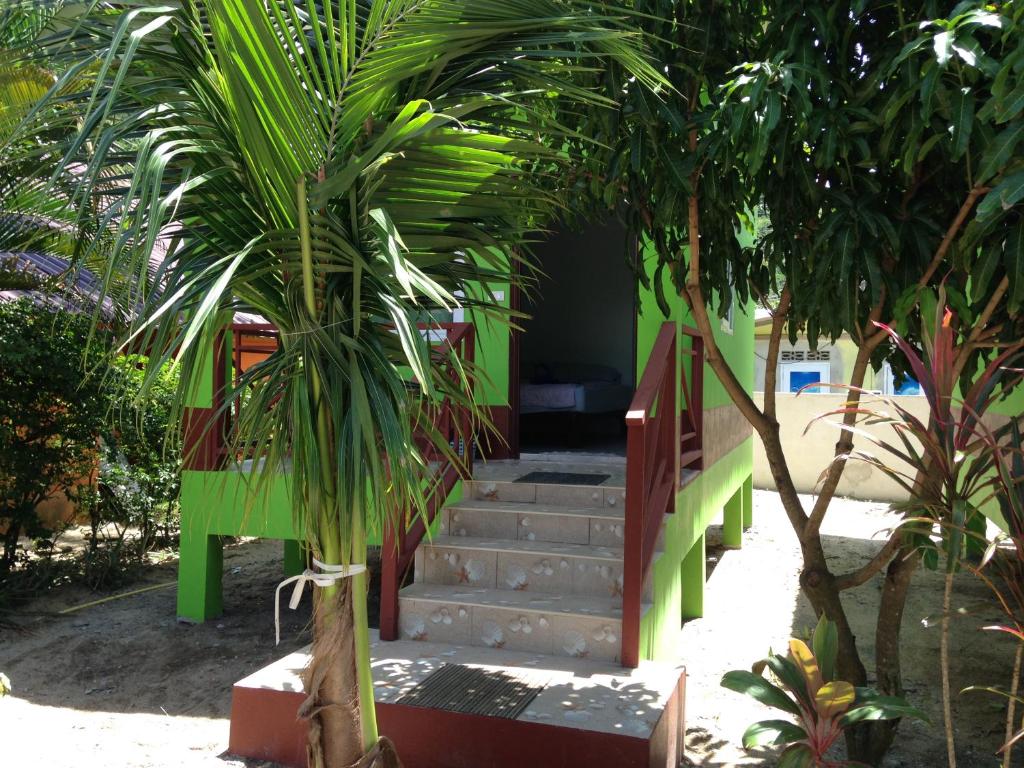 Yuyu Golden Beach - Bungalow With Sea View