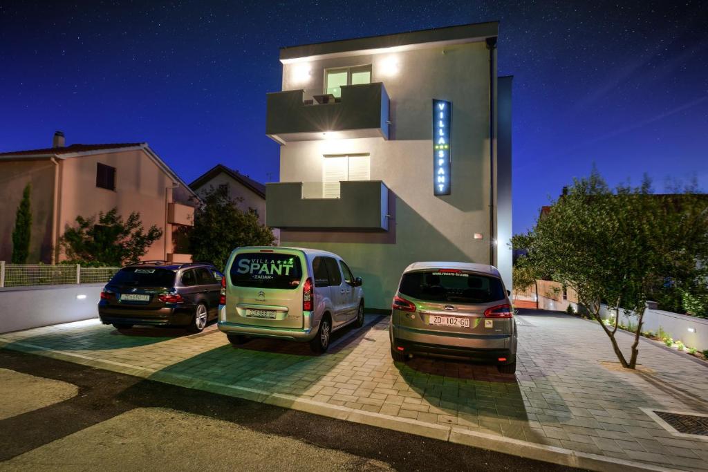 Budova, v ktorej sa apartmán nachádza