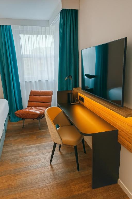 Campanile Reims Centre - Cathedrale - Resim 6