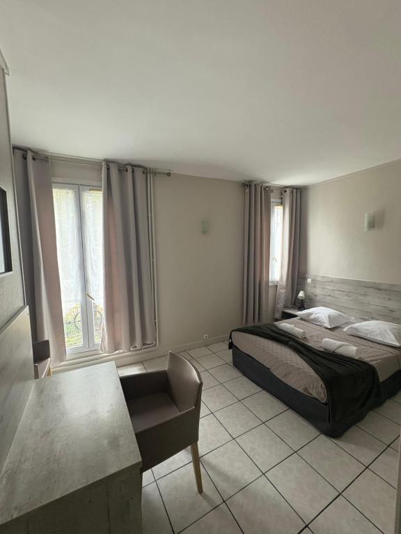 HOTEL DU MONT LOUIS - Resim 12