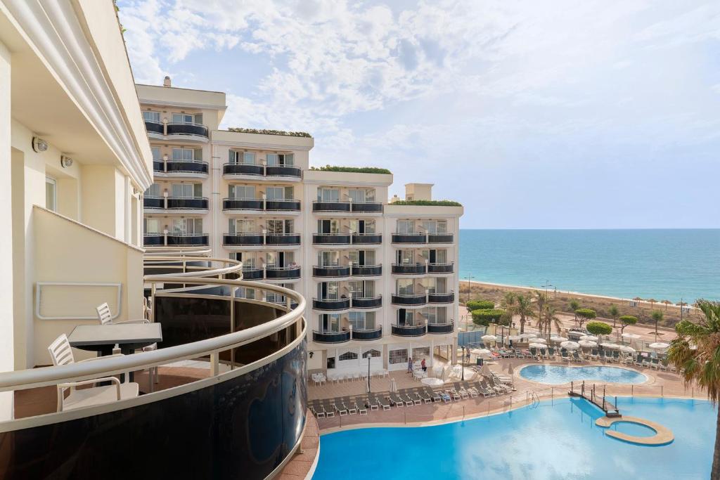 Piscina en o cerca de Peñiscola Plaza Suites