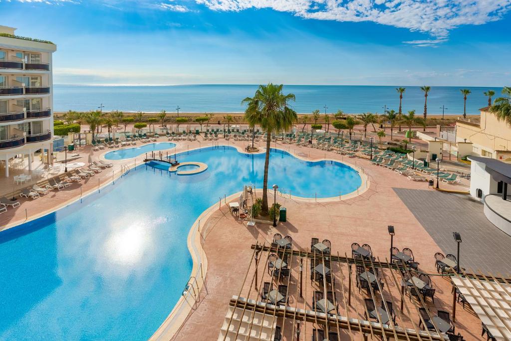 Piscina en o cerca de Peñiscola Plaza Suites