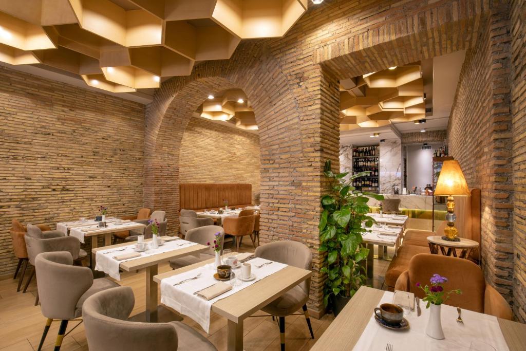 Condotti Palace - Resim 32