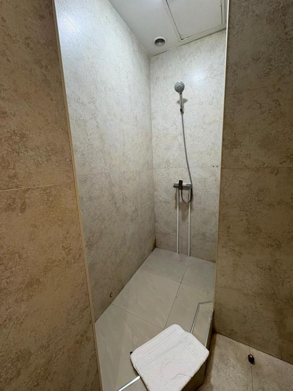 فضای داخلی Luxury Inn Hotel Yerevan در ایروان - تصویر ۳