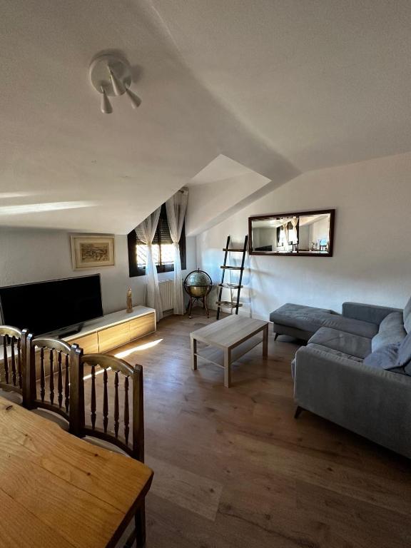 Piso muy amplio en el centro de Toledo de 4 habitaciones