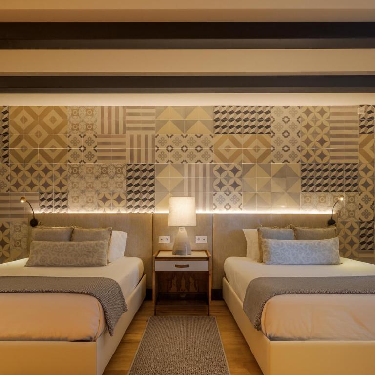 Deluxe Queen Room with Two Queen Beds