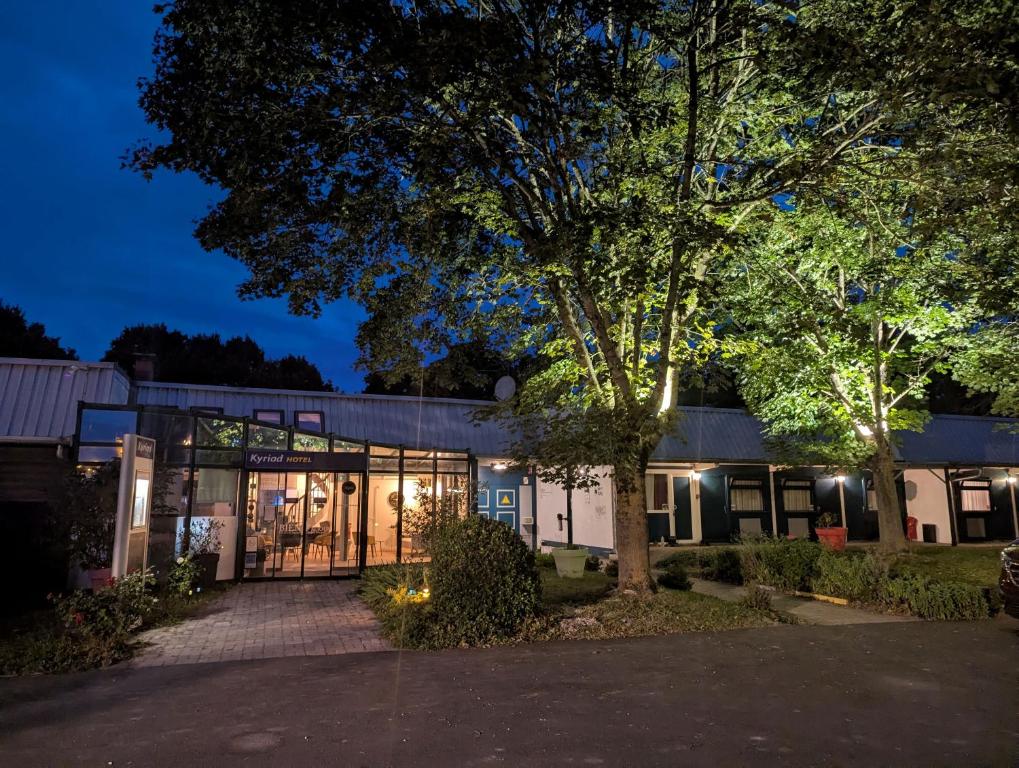 Kyriad Reims Est - Parc Expositions - Resim 42