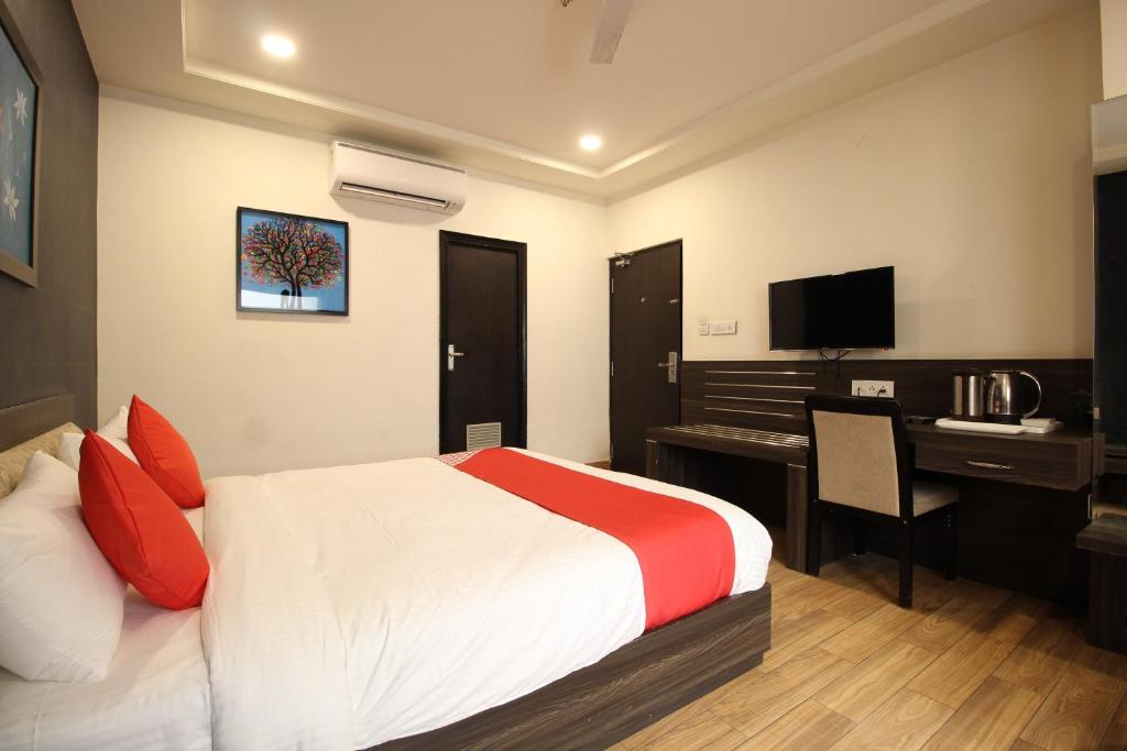 Et tv og/eller underholdning på Collection O Vijay Palace