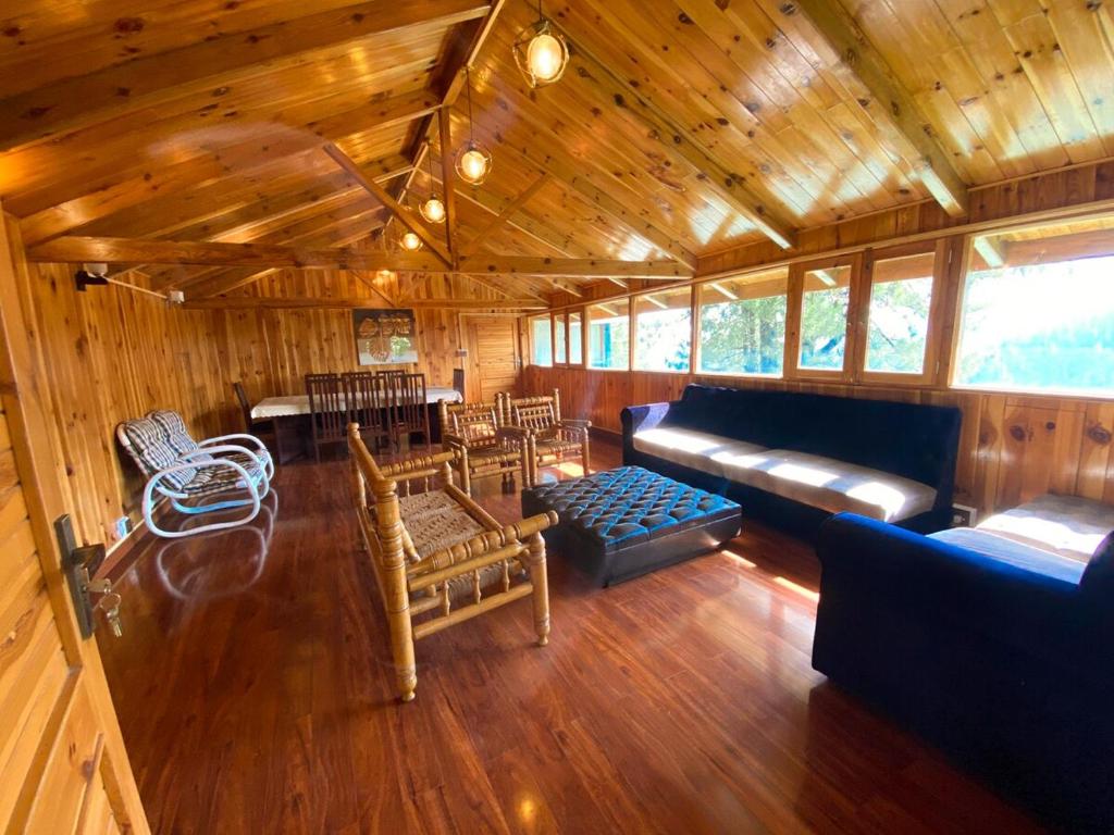 Posezení v ubytování 1BH-B can sleep 5 person