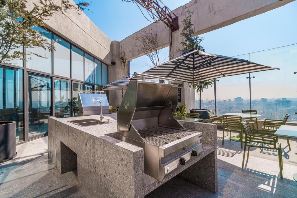 Fotografie z fotogalerie ubytování Stylish Studio w Gym & Pool Access VIATO HOMES v destinaci Mexico City