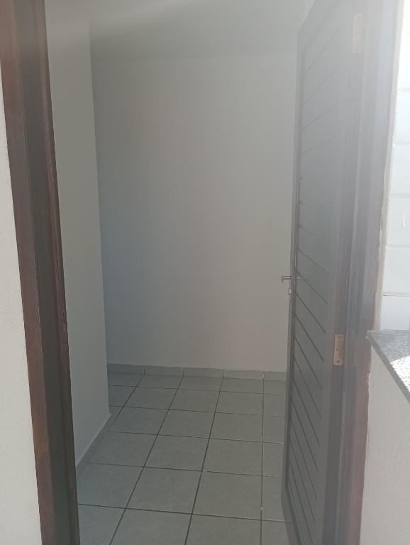 Portugal Flat - 