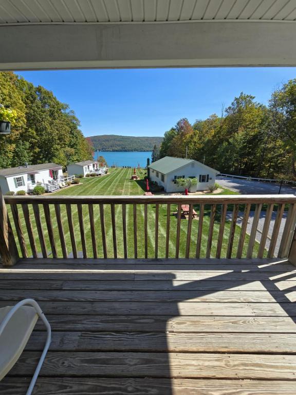 Lake View Motel - Double Room