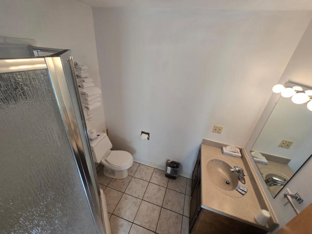 Lake View Motel - Suite With Lake View