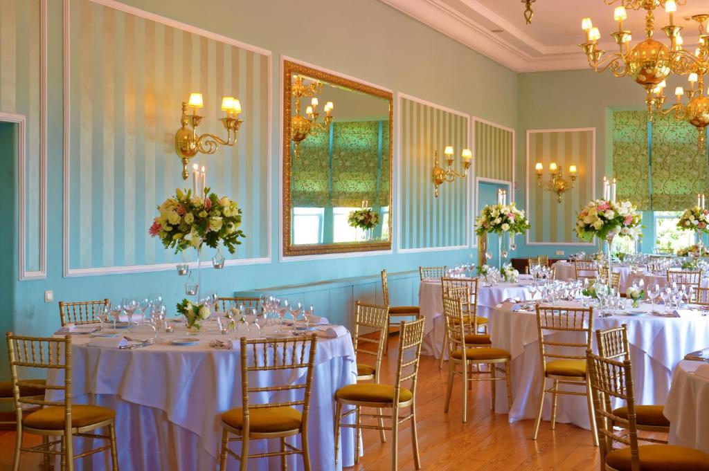 Een restaurant of ander eetgelegenheid bij Pousada de Viana do Castelo