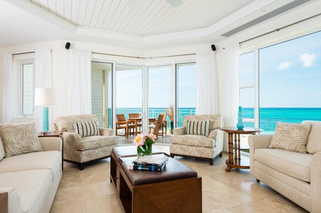 West Bay Club - Suite De Luxe D'une Chambre - En Bord De Mer